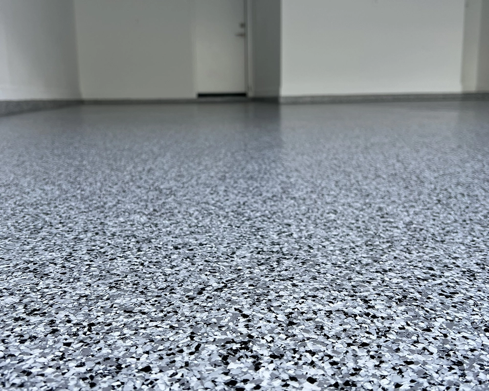 Heat-resistant epoxy garage floor in Lake Havasu Arizona